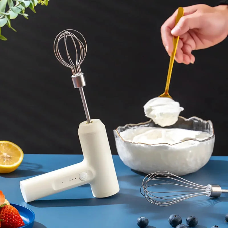 Kabelloser Handmixer mit USB-Akku, 3 Stufen und 2 Schneebesen
